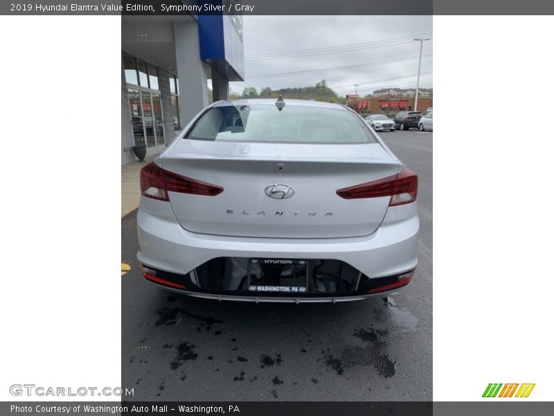 Symphony Silver / Gray 2019 Hyundai Elantra Value Edition