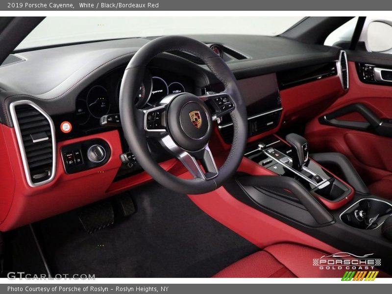 White / Black/Bordeaux Red 2019 Porsche Cayenne