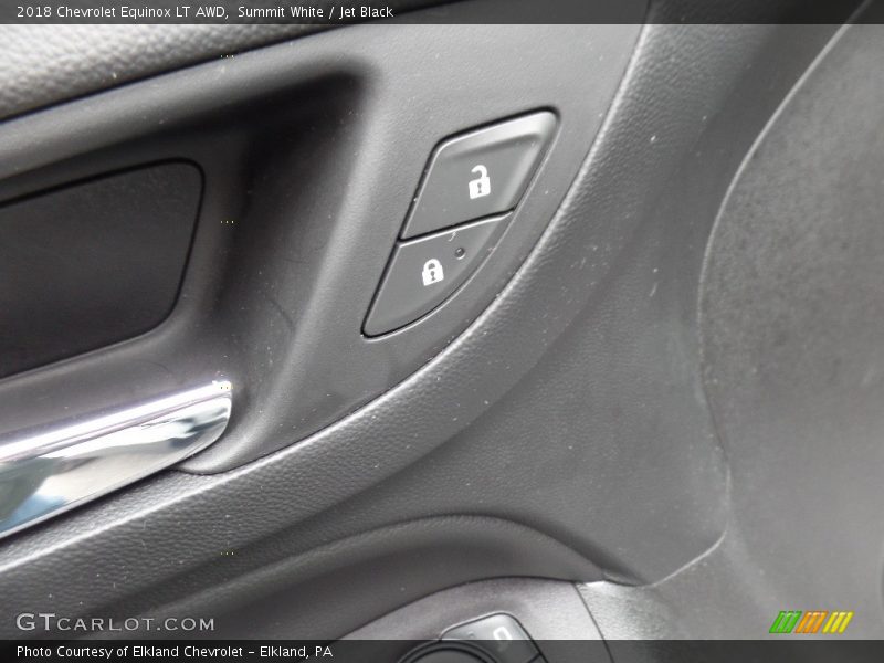 Summit White / Jet Black 2018 Chevrolet Equinox LT AWD