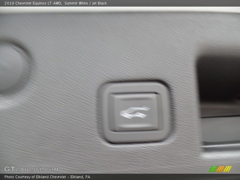 Summit White / Jet Black 2019 Chevrolet Equinox LT AWD