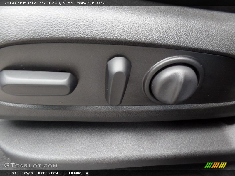 Summit White / Jet Black 2019 Chevrolet Equinox LT AWD