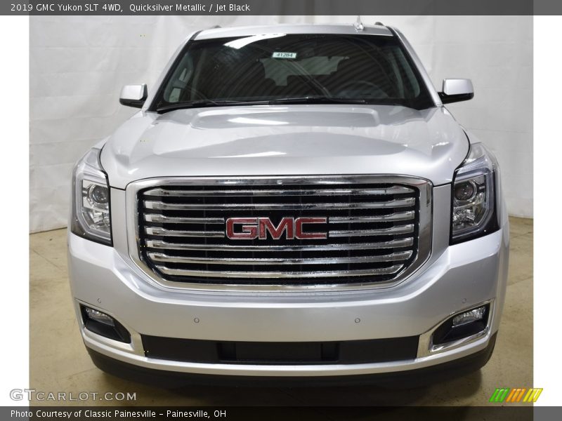 Quicksilver Metallic / Jet Black 2019 GMC Yukon SLT 4WD