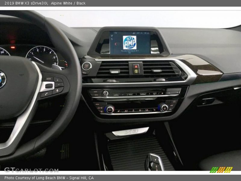 Alpine White / Black 2019 BMW X3 sDrive30i