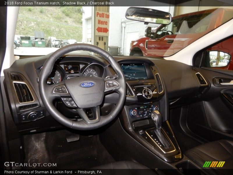 Shadow Black / Charcoal Black 2018 Ford Focus Titanium Hatch