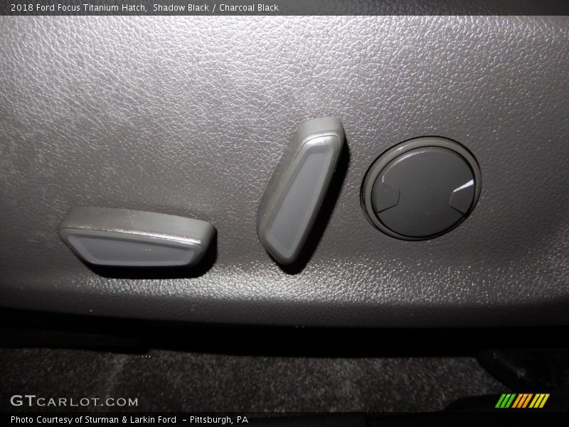 Shadow Black / Charcoal Black 2018 Ford Focus Titanium Hatch