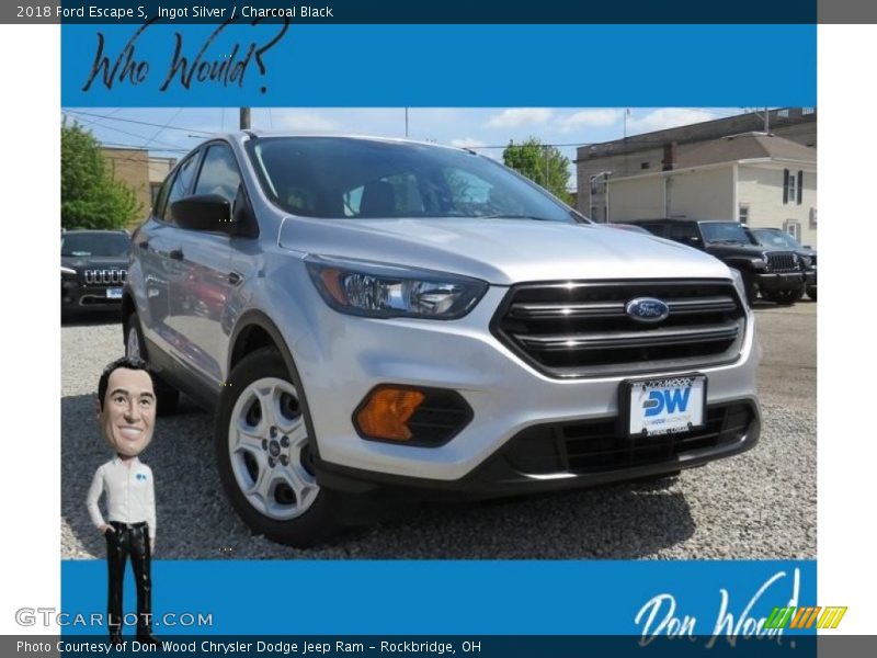Ingot Silver / Charcoal Black 2018 Ford Escape S