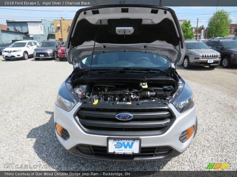 Ingot Silver / Charcoal Black 2018 Ford Escape S