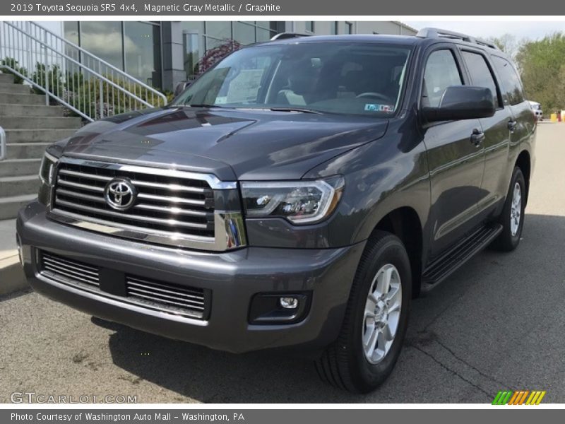 Magnetic Gray Metallic / Graphite 2019 Toyota Sequoia SR5 4x4