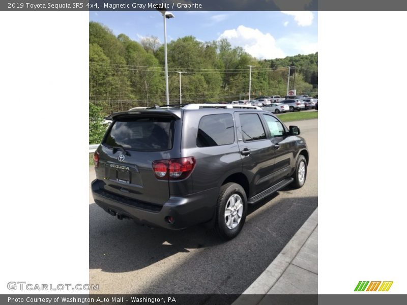 Magnetic Gray Metallic / Graphite 2019 Toyota Sequoia SR5 4x4