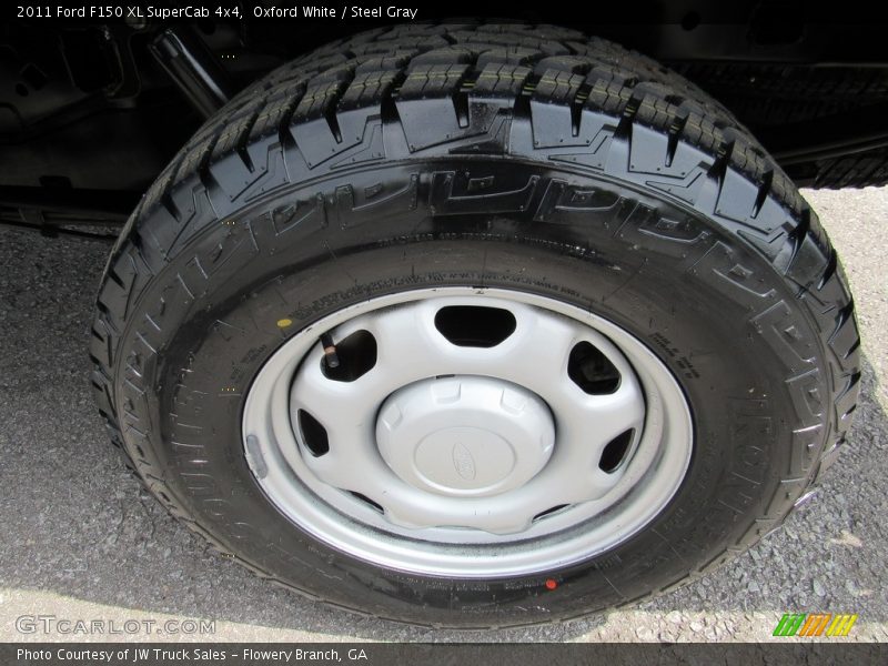 Oxford White / Steel Gray 2011 Ford F150 XL SuperCab 4x4