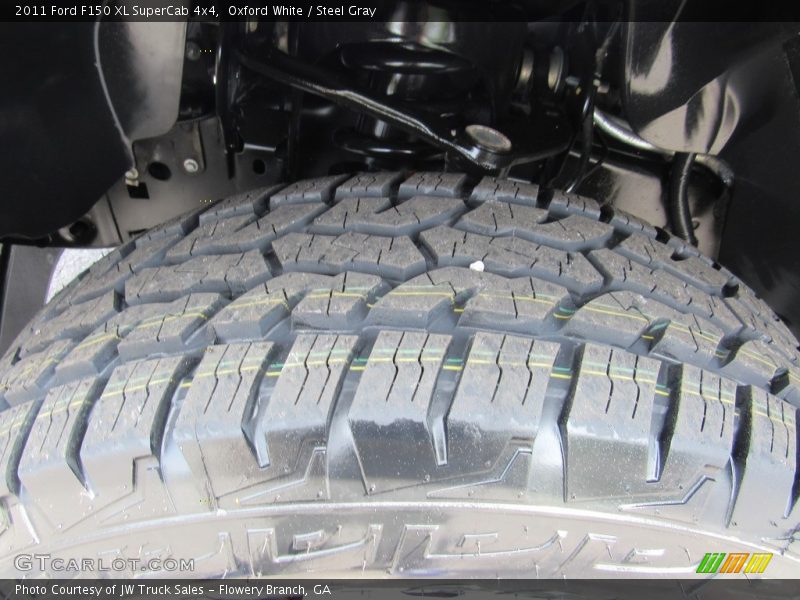 Oxford White / Steel Gray 2011 Ford F150 XL SuperCab 4x4