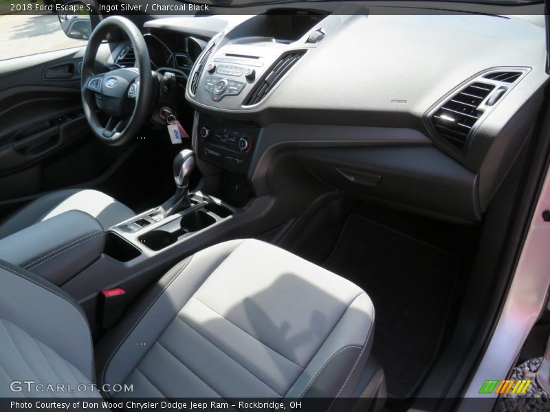 Ingot Silver / Charcoal Black 2018 Ford Escape S