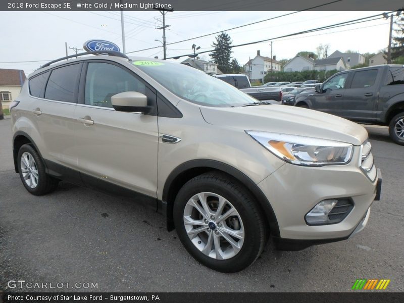 White Gold / Medium Light Stone 2018 Ford Escape SE