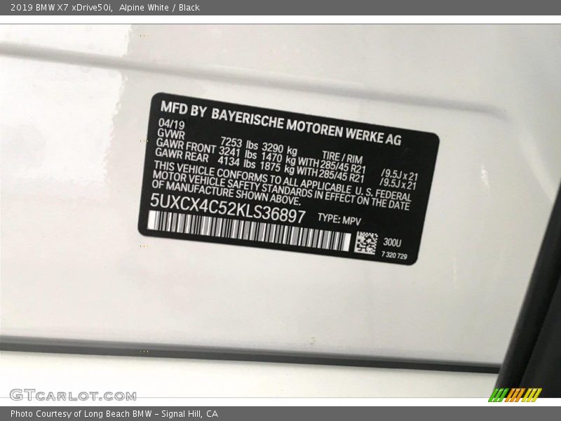 Alpine White / Black 2019 BMW X7 xDrive50i