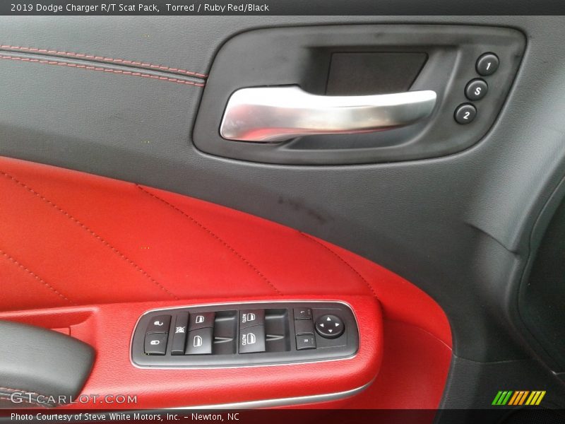 Torred / Ruby Red/Black 2019 Dodge Charger R/T Scat Pack