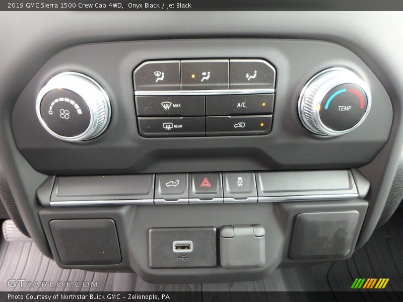 Onyx Black / Jet Black 2019 GMC Sierra 1500 Crew Cab 4WD