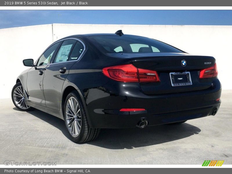 Jet Black / Black 2019 BMW 5 Series 530i Sedan