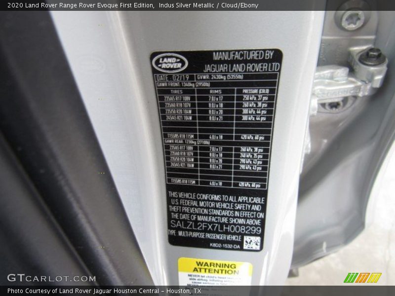 Indus Silver Metallic / Cloud/Ebony 2020 Land Rover Range Rover Evoque First Edition