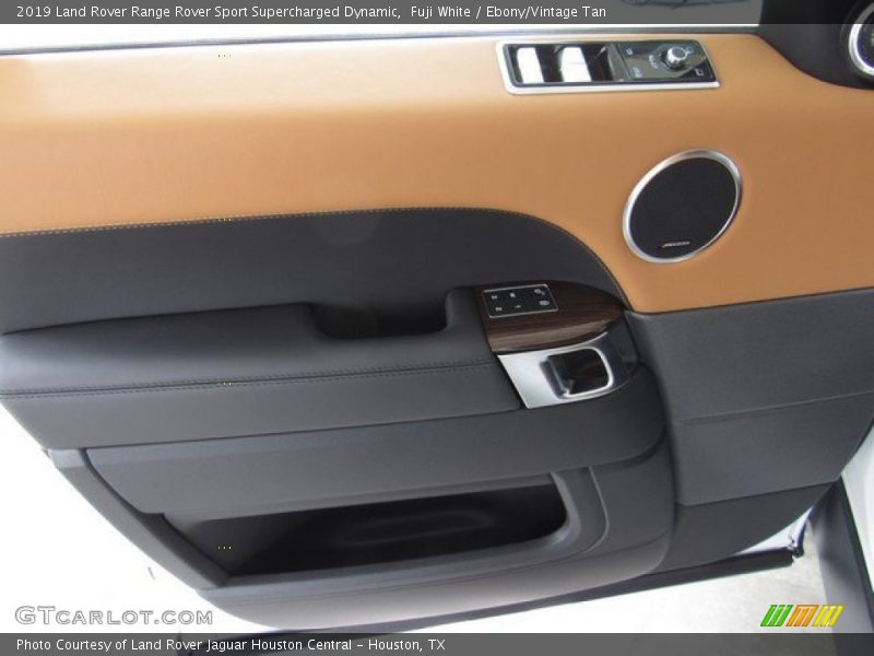 Fuji White / Ebony/Vintage Tan 2019 Land Rover Range Rover Sport Supercharged Dynamic
