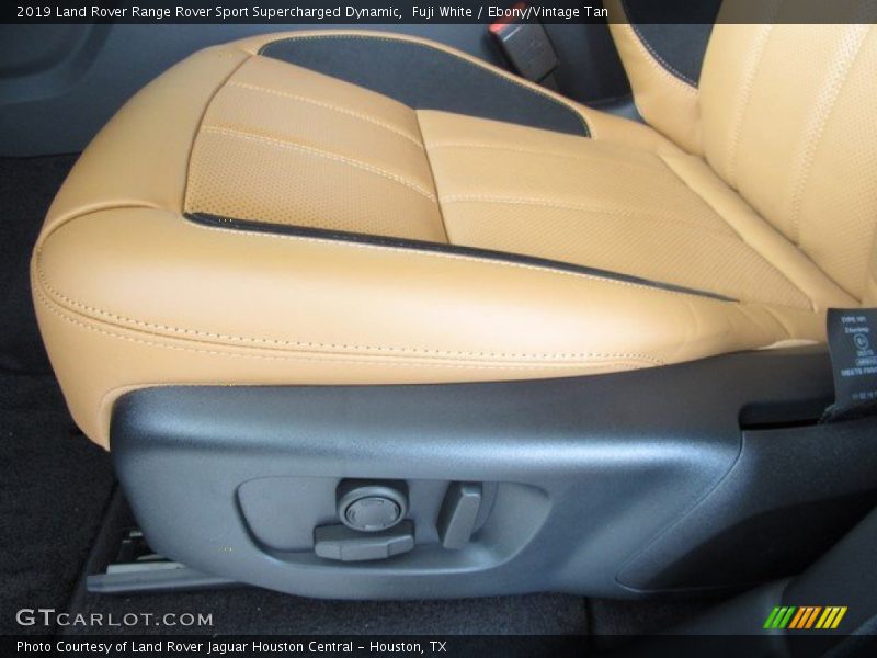 Fuji White / Ebony/Vintage Tan 2019 Land Rover Range Rover Sport Supercharged Dynamic