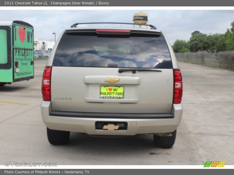 Champagne Silver Metallic / Ebony 2013 Chevrolet Tahoe LS