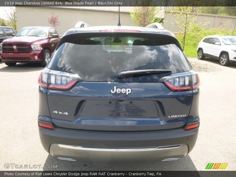 Blue Shade Pearl / Black/Ski Grey 2019 Jeep Cherokee Limited 4x4