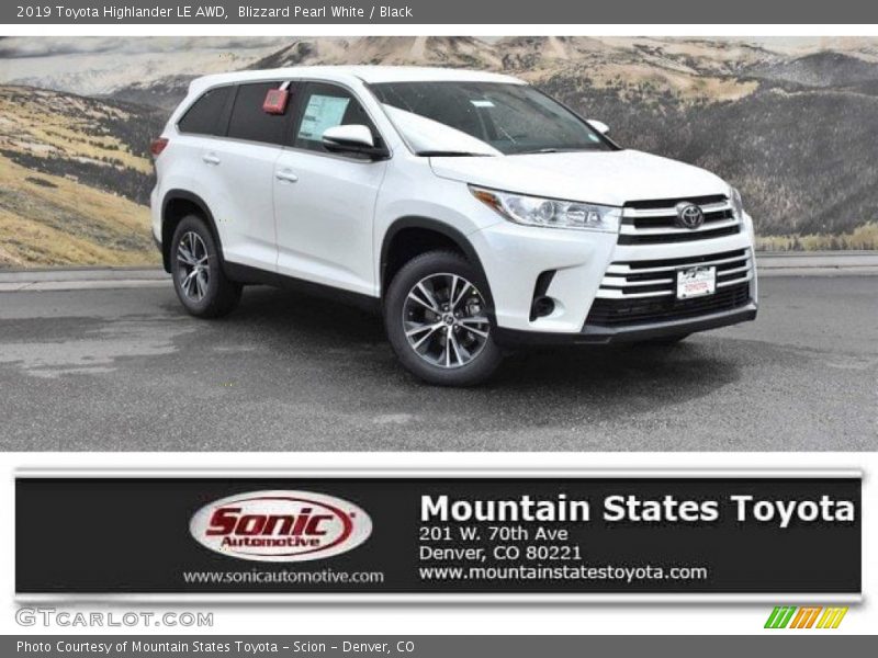 Blizzard Pearl White / Black 2019 Toyota Highlander LE AWD