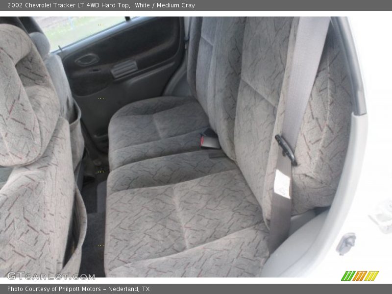 White / Medium Gray 2002 Chevrolet Tracker LT 4WD Hard Top