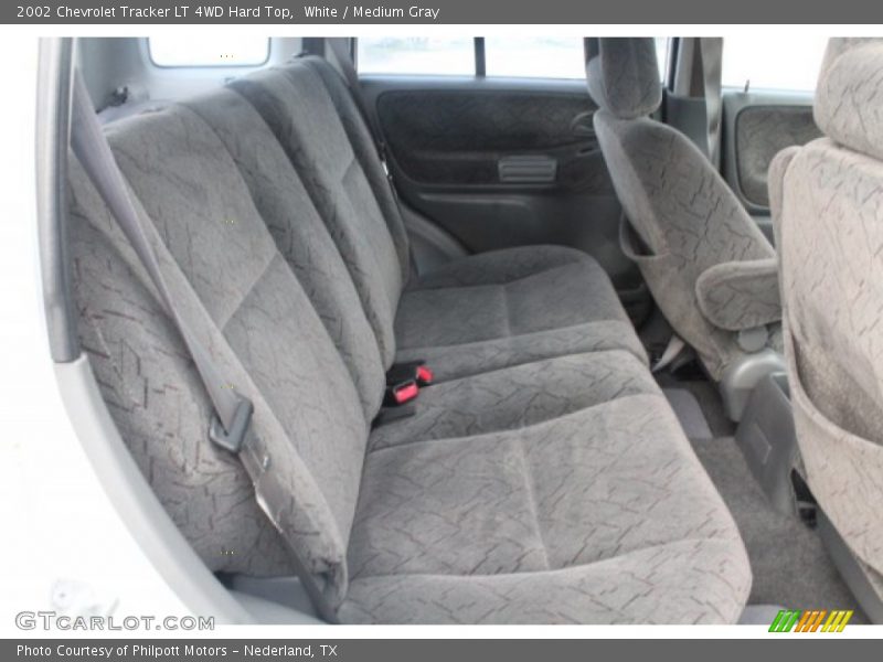 White / Medium Gray 2002 Chevrolet Tracker LT 4WD Hard Top