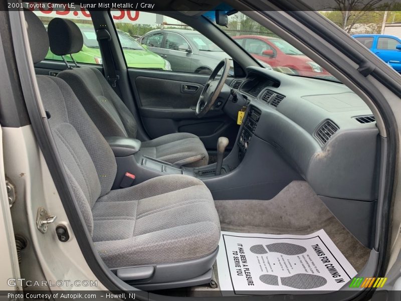 Lunar Mist Metallic / Gray 2001 Toyota Camry LE