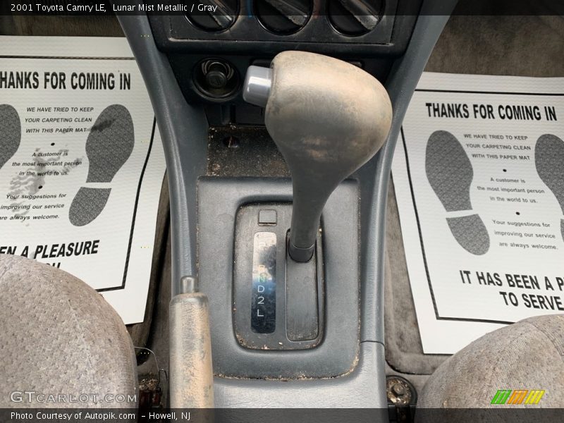 Lunar Mist Metallic / Gray 2001 Toyota Camry LE