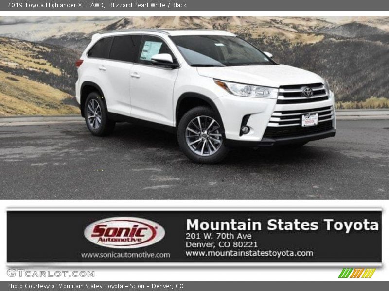 Blizzard Pearl White / Black 2019 Toyota Highlander XLE AWD