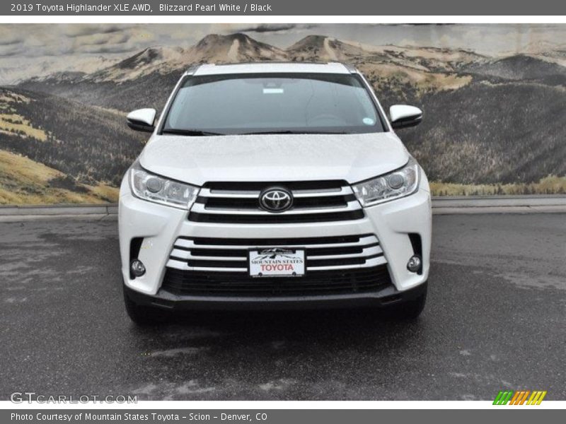 Blizzard Pearl White / Black 2019 Toyota Highlander XLE AWD