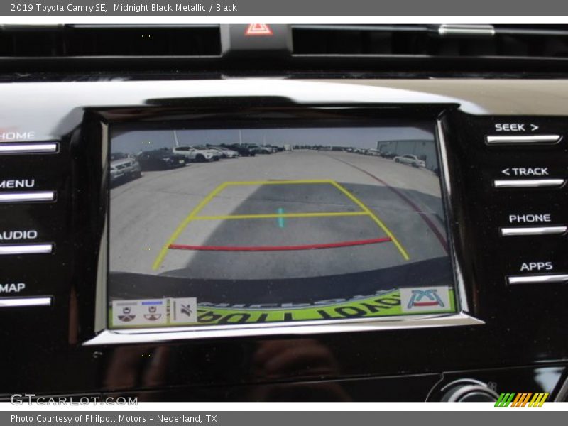 Midnight Black Metallic / Black 2019 Toyota Camry SE