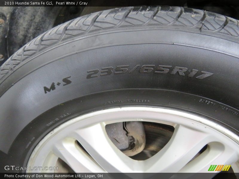 Pearl White / Gray 2010 Hyundai Santa Fe GLS