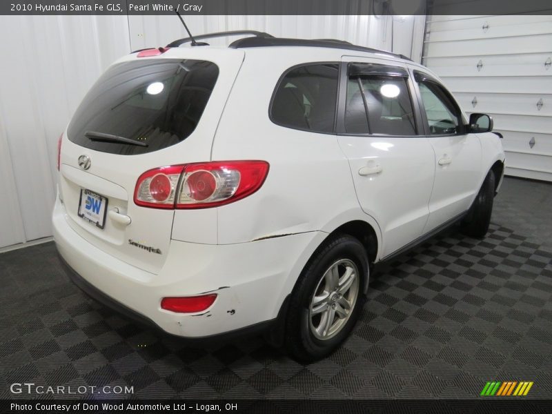 Pearl White / Gray 2010 Hyundai Santa Fe GLS