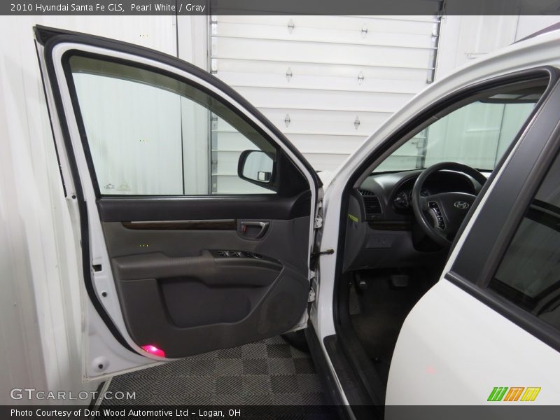 Pearl White / Gray 2010 Hyundai Santa Fe GLS