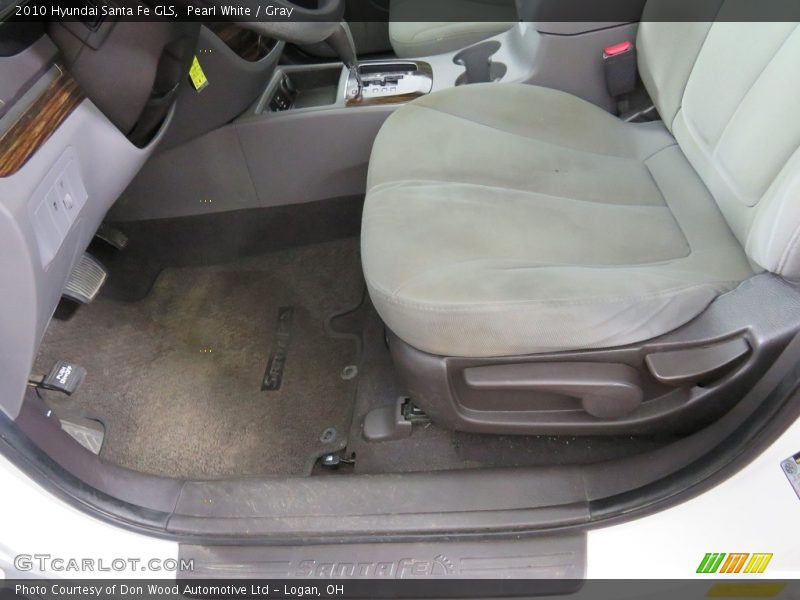 Pearl White / Gray 2010 Hyundai Santa Fe GLS