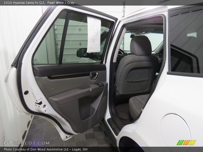 Pearl White / Gray 2010 Hyundai Santa Fe GLS