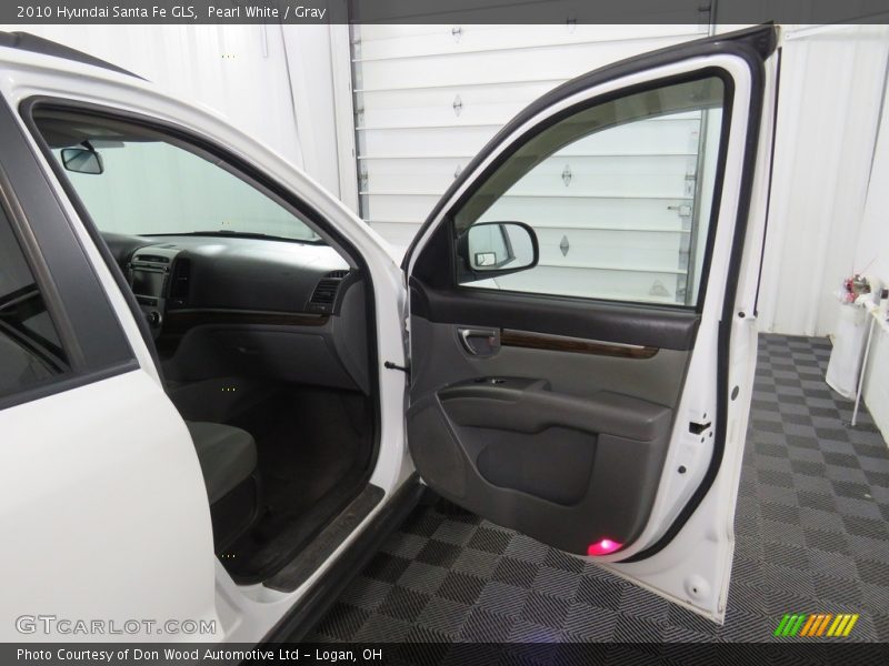 Pearl White / Gray 2010 Hyundai Santa Fe GLS