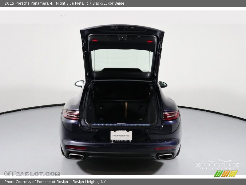 Night Blue Metallic / Black/Luxor Beige 2019 Porsche Panamera 4