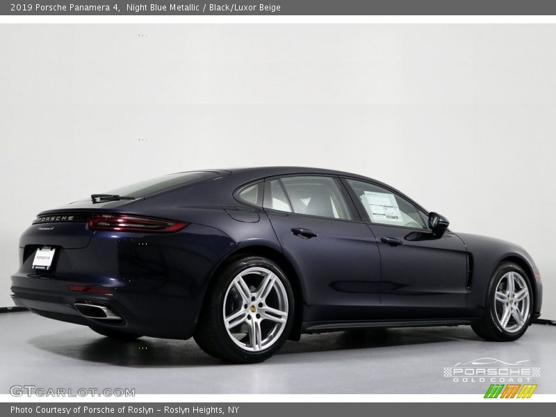 Night Blue Metallic / Black/Luxor Beige 2019 Porsche Panamera 4