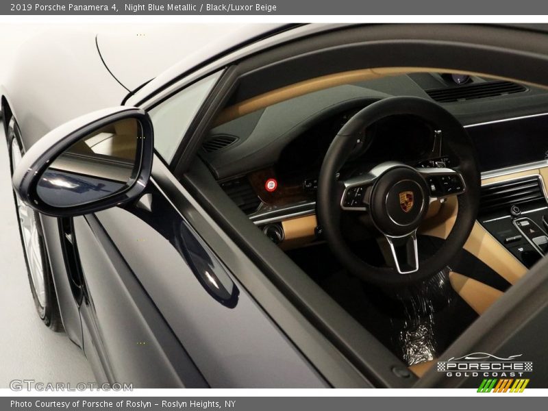 Night Blue Metallic / Black/Luxor Beige 2019 Porsche Panamera 4