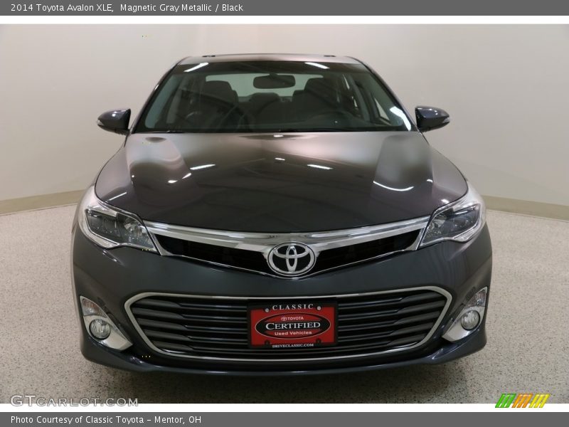 Magnetic Gray Metallic / Black 2014 Toyota Avalon XLE