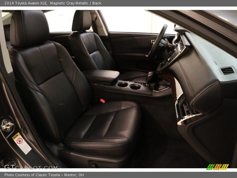 Magnetic Gray Metallic / Black 2014 Toyota Avalon XLE