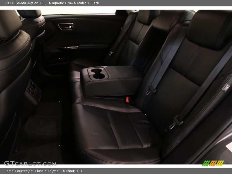 Magnetic Gray Metallic / Black 2014 Toyota Avalon XLE