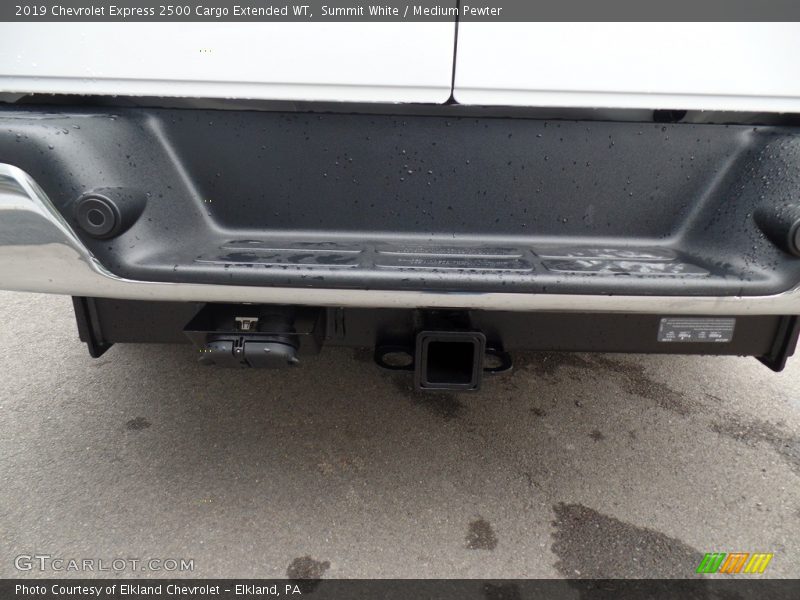 Summit White / Medium Pewter 2019 Chevrolet Express 2500 Cargo Extended WT