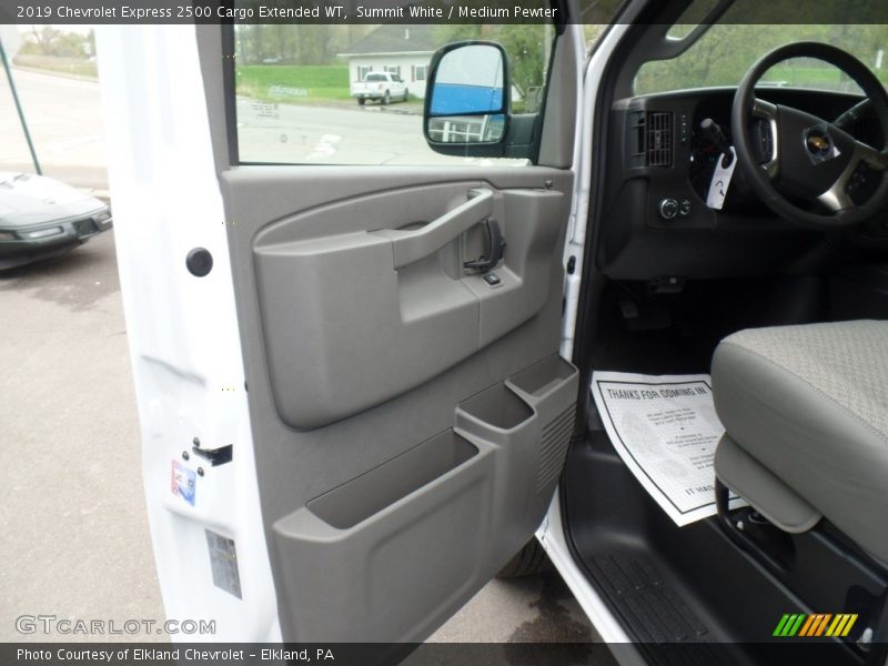 Summit White / Medium Pewter 2019 Chevrolet Express 2500 Cargo Extended WT