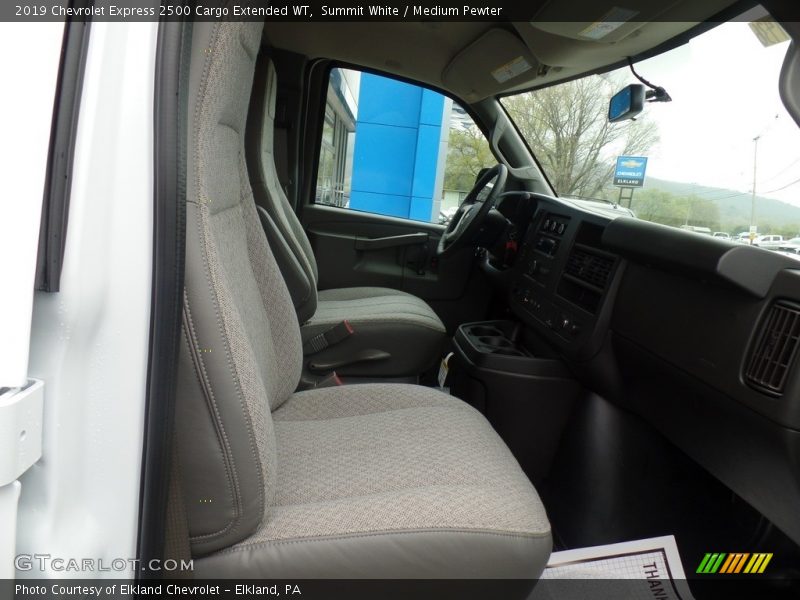 Summit White / Medium Pewter 2019 Chevrolet Express 2500 Cargo Extended WT