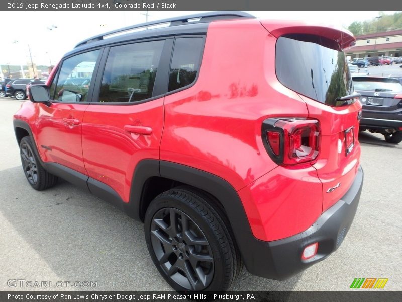 Colorado Red / Black 2019 Jeep Renegade Latitude 4x4